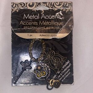 Metal Accent Keychain with Floral Design